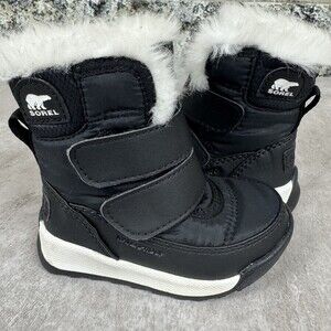 NWOT Sorel Whitney Black Faux‎ Fur Strap Closure Toddler Boots 4